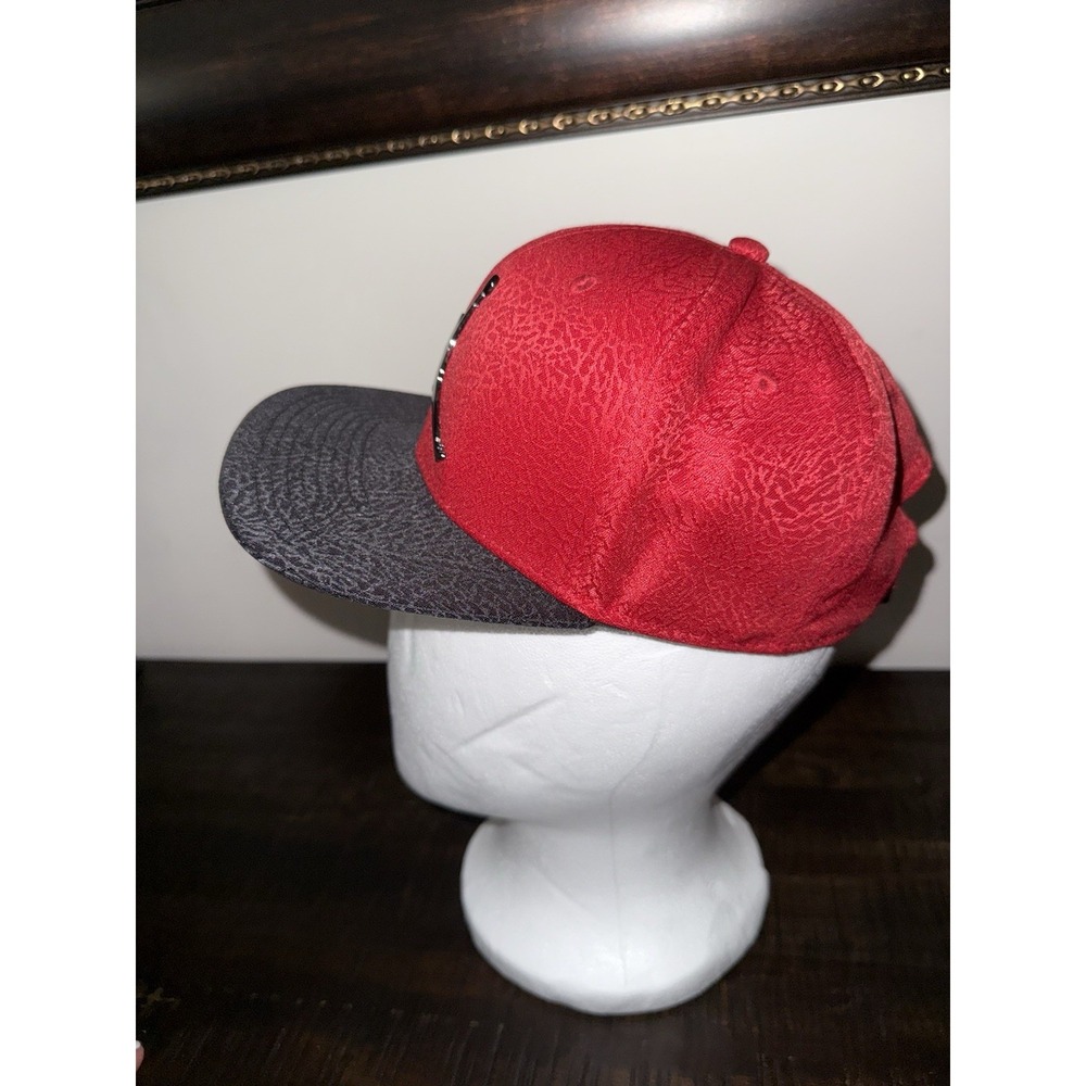 Jordan Nike Y2K Red‎ Black Youth Snapback Hat NEW Crackle - Picture 2 of 6